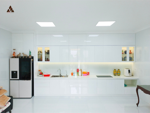 Mẫu tủ bếp IS-5000 thực tế nhà chú Phúc (quận 12, Tp. HCM)